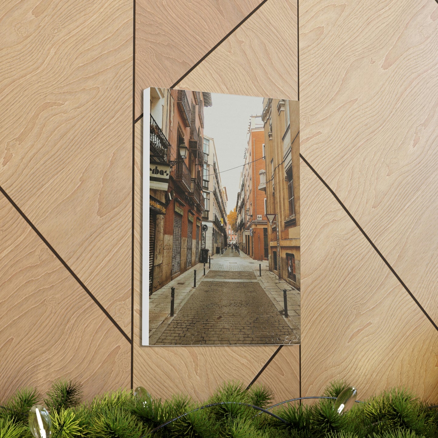 Nostalgic Streets - Canvas Gallery Wraps - TomiJadePhotos