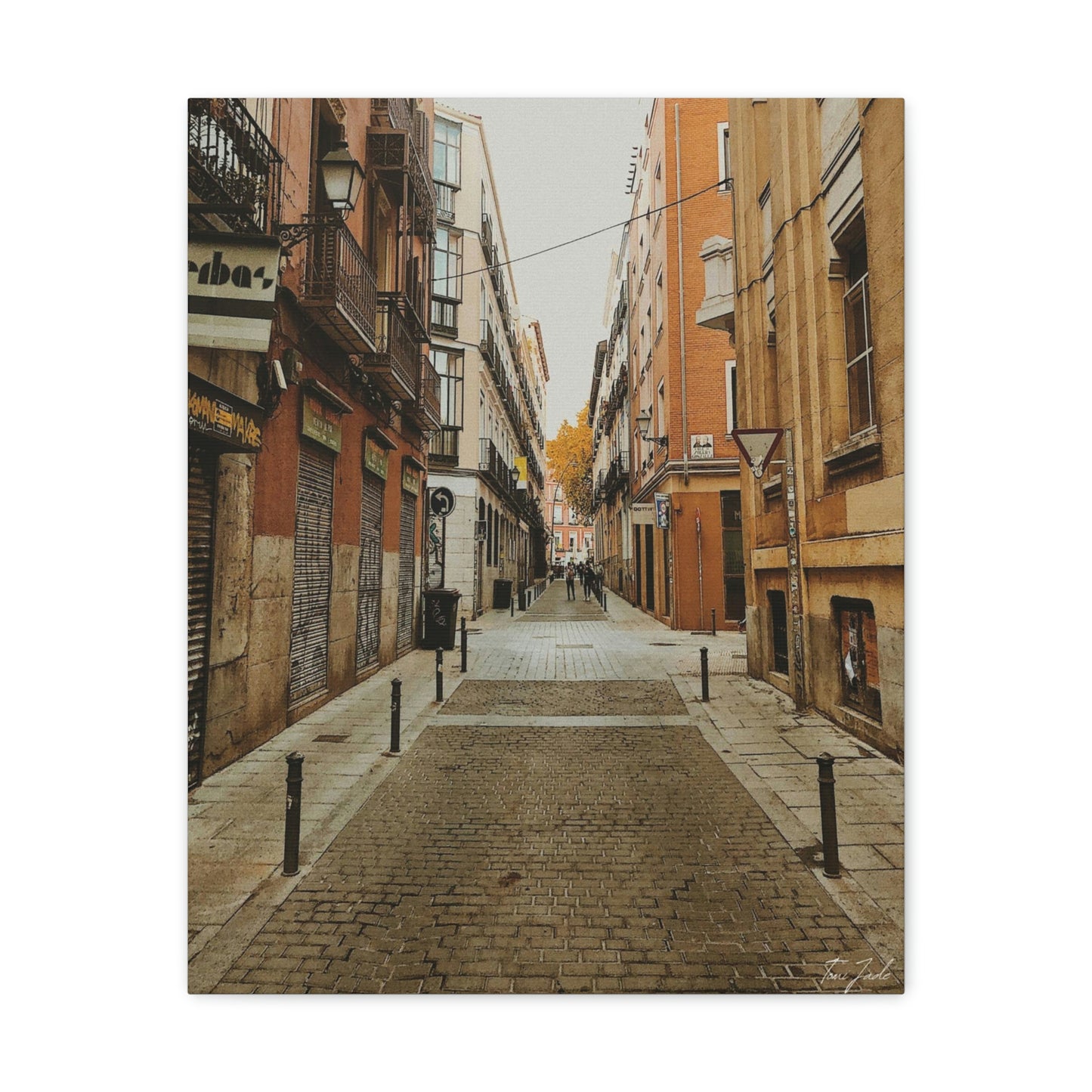 Nostalgic Streets - Canvas Gallery Wraps - TomiJadePhotos
