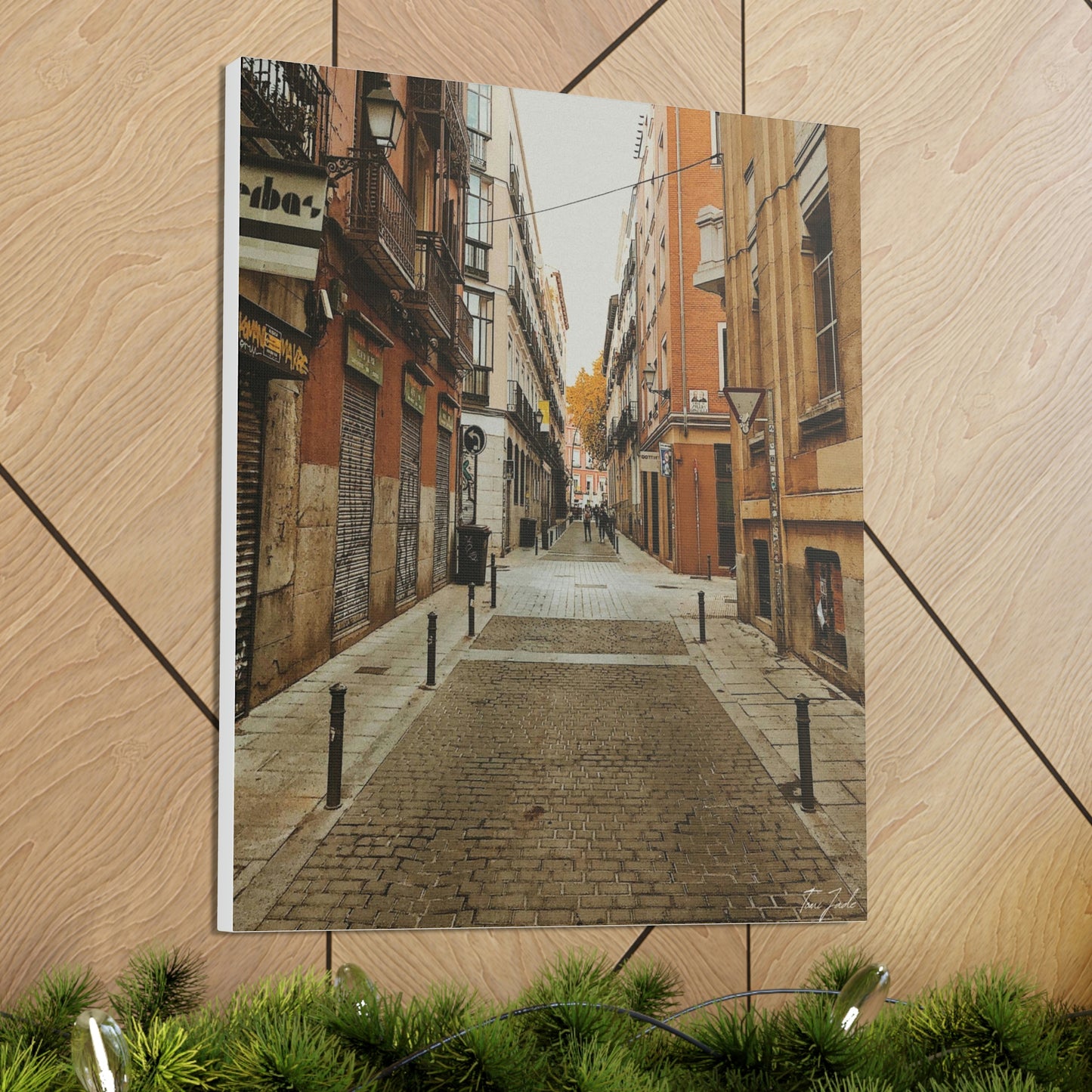 Nostalgic Streets - Canvas Gallery Wraps - TomiJadePhotos