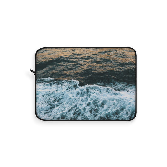 Rushing Waters-Laptop Sleeve - TomiJadePhotos